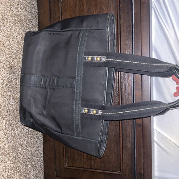 Black Coach Purse used but in good condition. - Picture 5 of 6